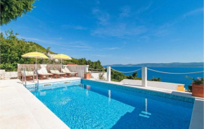 Beautiful Home In Lokva Rogoznica With Wifi